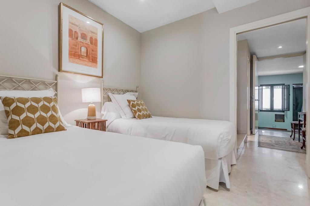 Fam Sevillian Townhouse * Siviglia